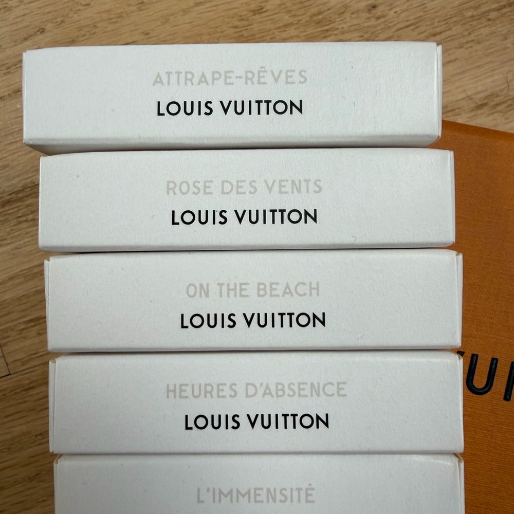 Louis Vuitton Fragrance Collection with White Boxes - Picture 2 of 4